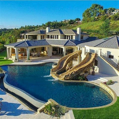 As a licensed brokerage in California (and across the United States), Movoto has access to the latest real estate data including recently bought homes Corona luxury homes, Corona homes with a pool, Corona homes with a garage, and more in California and beyond. . Corona pool homes for sale movoto